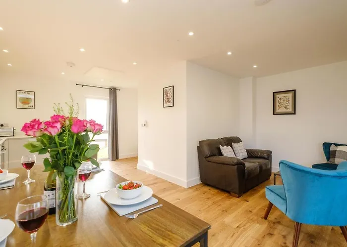 Three Tuns - Garden Suite 1